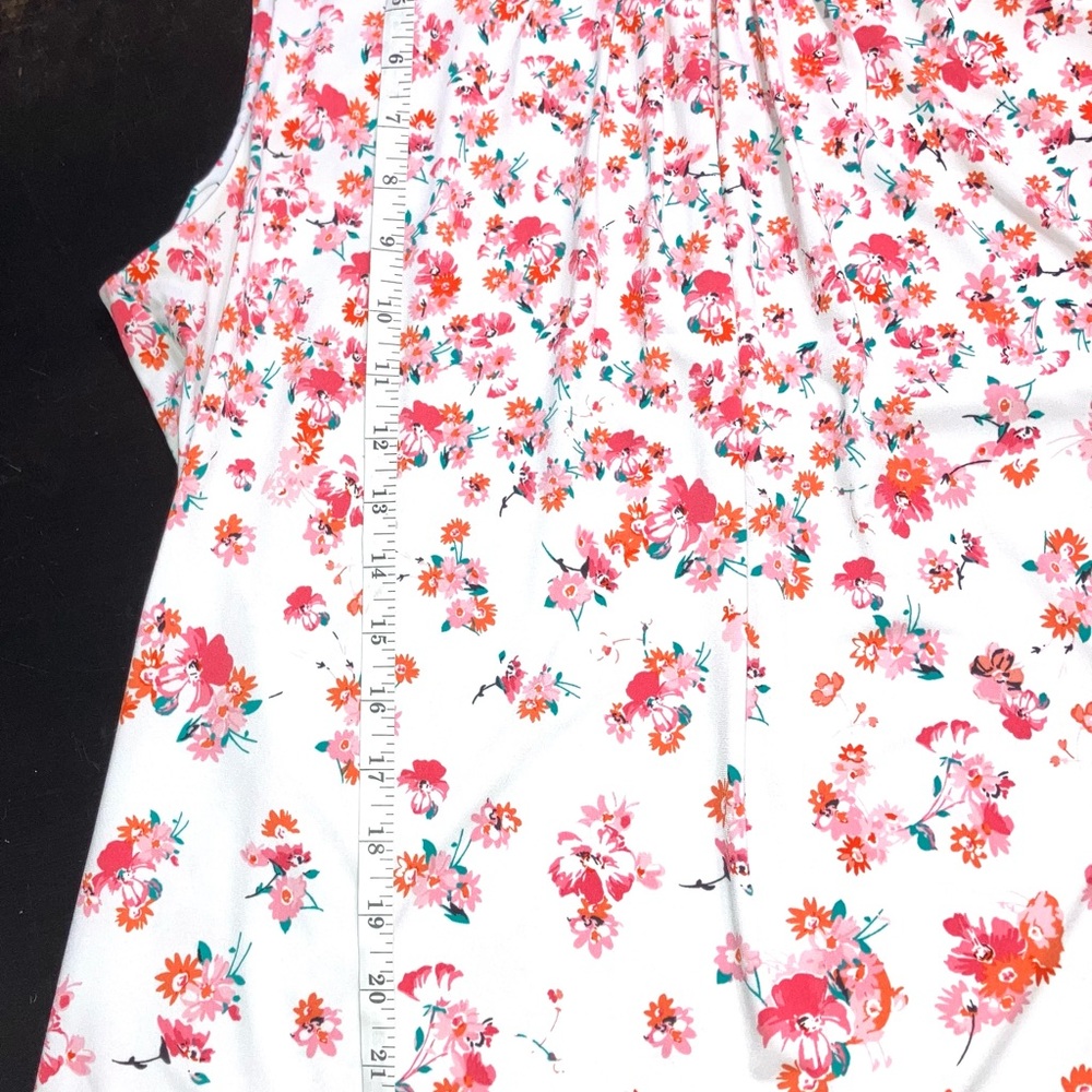 Calvin Klein Women’s XL sleeveless lightweight floral blouse - Picture 6 of 14